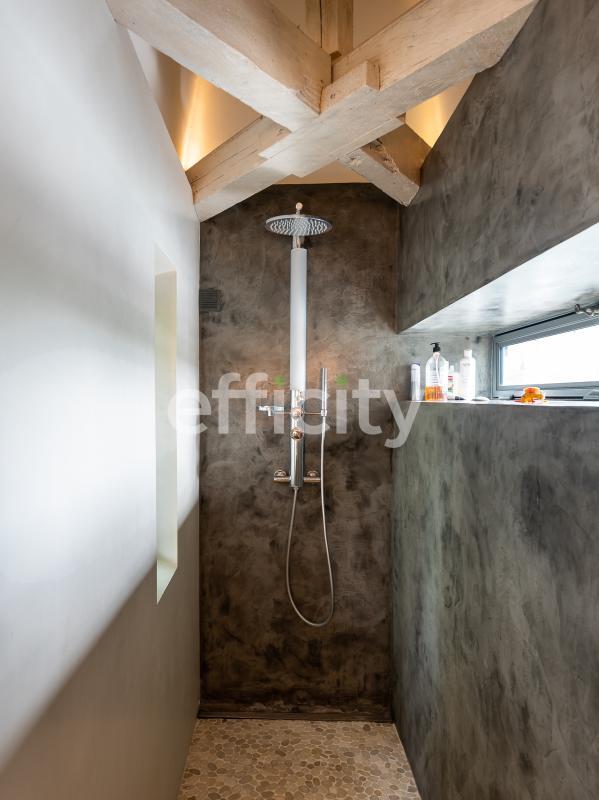 Maison - 140 m² - 4 pièces