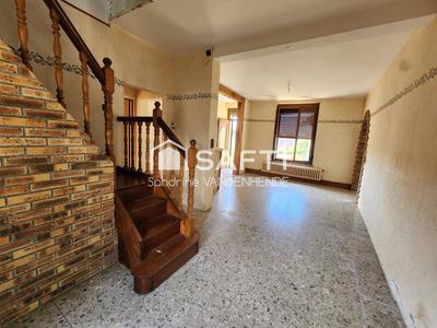 Maison - 121 m² - 6 pièces