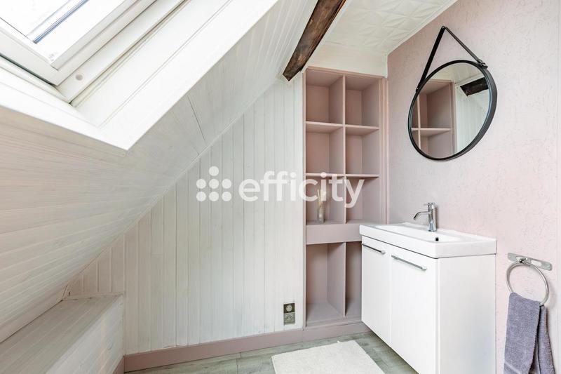 Maison - 133 m² - 6 pièces