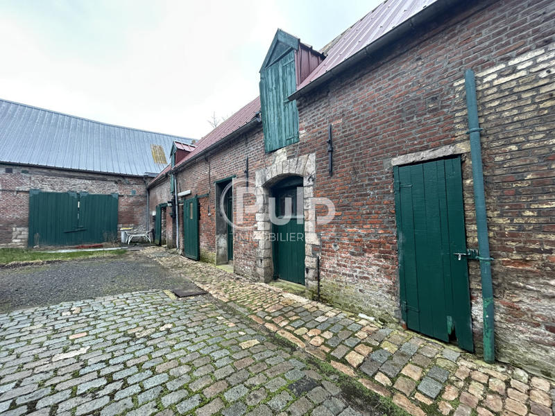 Maison - 85 m² - 5 pièces