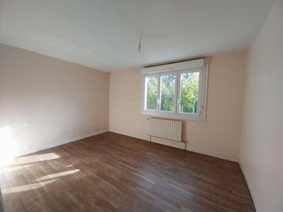 Maison - 117 m² - 6 pièces