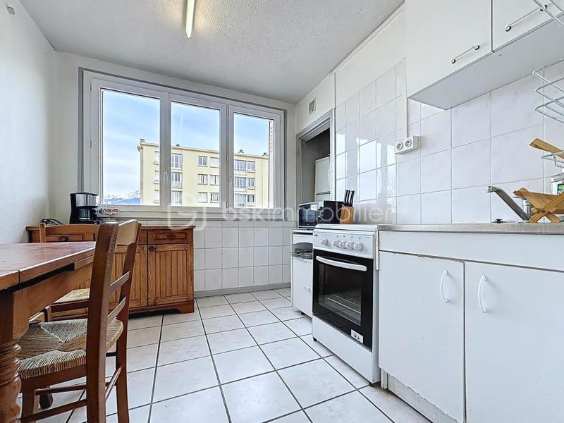 Appartement - 67 m² - 5 pièces