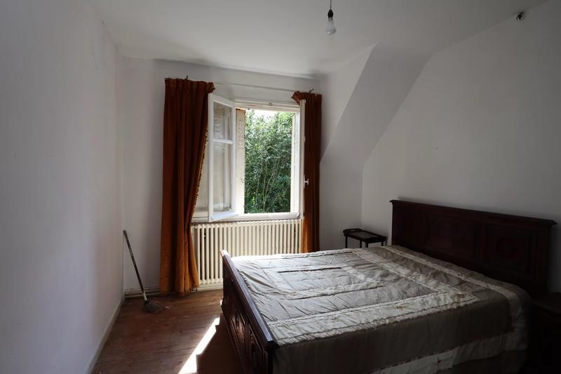 Maison - 111 m² - 7 pièces