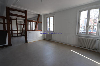 Local commercial - 83 m²