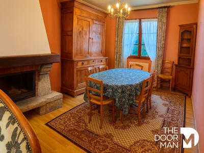 Maison - 104 m² - 4 pièces