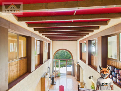 Maison - 240 m² - 9 pièces