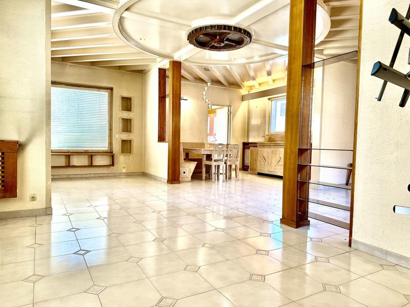 Maison - 190 m² - 6 pièces