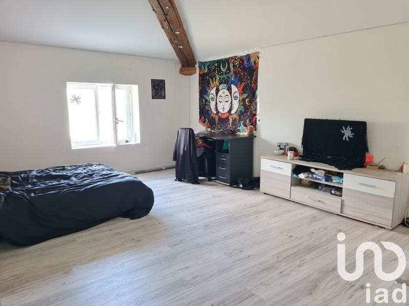 Maison - 370 m² - 9 pièces