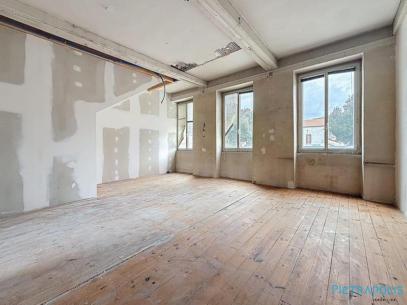 Appartement - 53 m² - 4 pièces