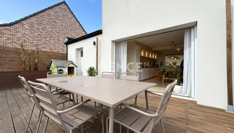 Maison - 136 m² - 5 pièces