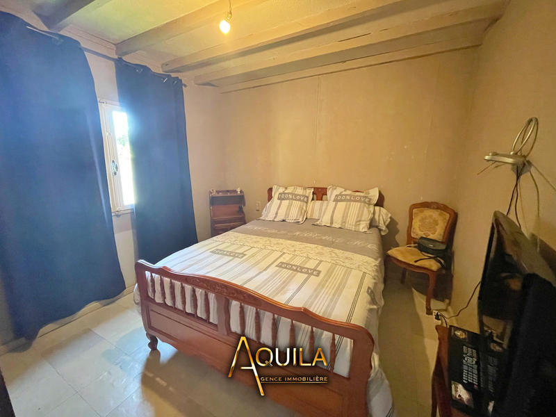 Maison - 300 m² - 10 pièces