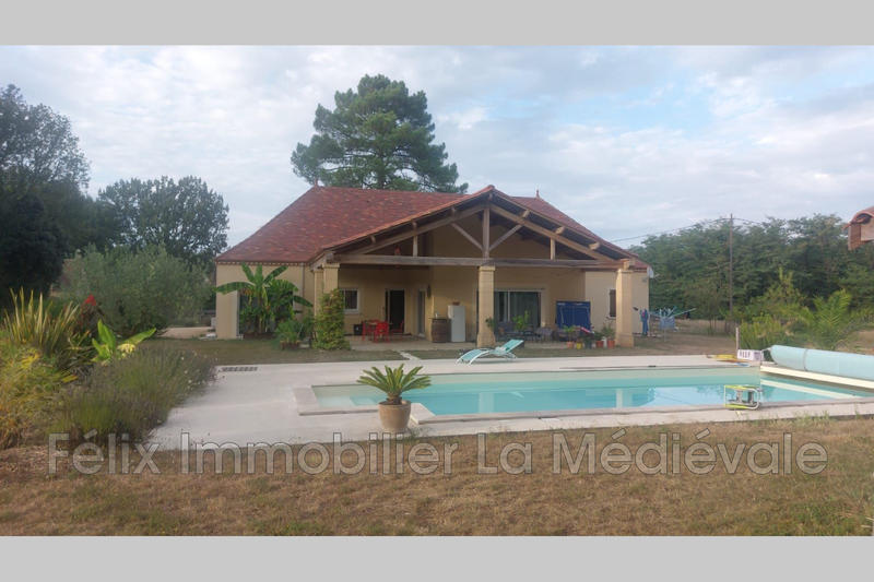 Maison - 183 m² - 7 pièces