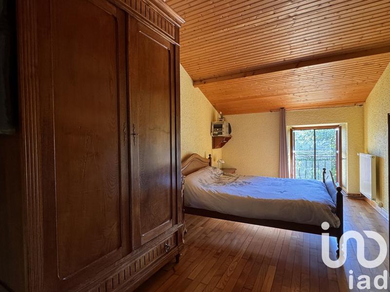 Maison de village - 200 m² - 6 pièces