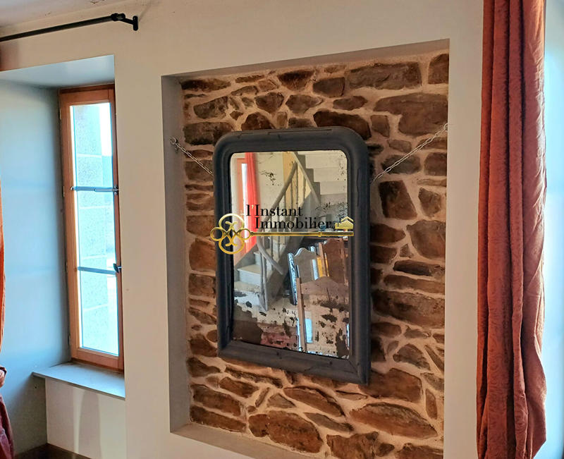 Maison - 222 m² - 5 pièces