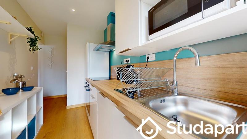 Chambre - 9 m² - 1 pièce