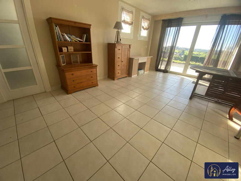 Maison - 194 m² - 7 pièces