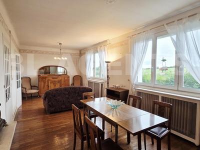 Propriété - 92 m² - 3 pièces