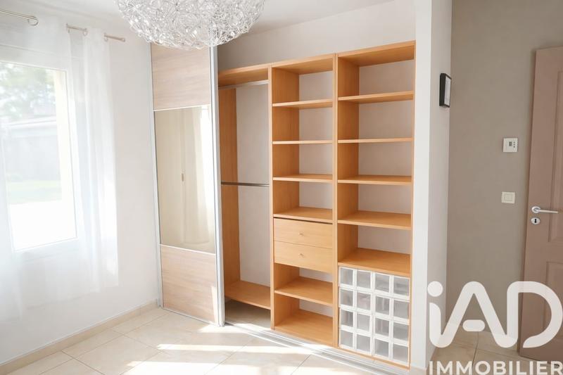 Maison - 187 m² - 8 pièces