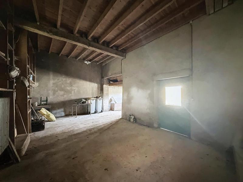 Maison - 232 m² - 10 pièces