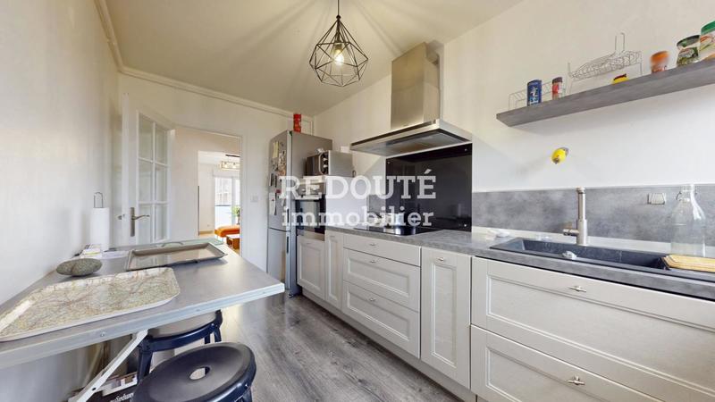 Appartement - 75 m² - 4 pièces