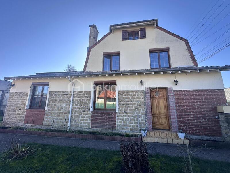 Maison ancienne - 93 m² - 4 pièces