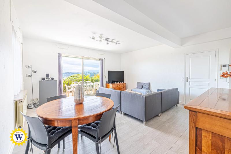 Villa - 211 m² - 7 pièces