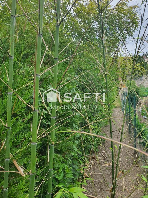 Maison - 200 m² - 13 pièces