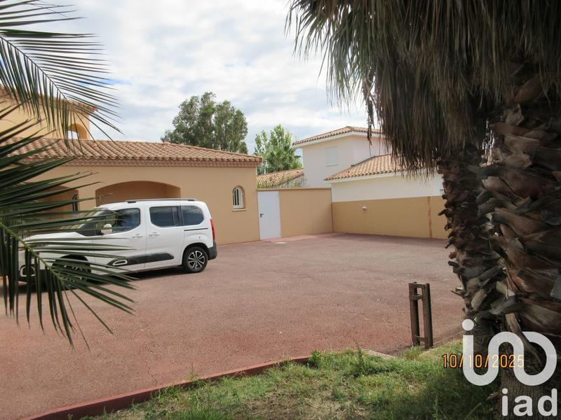 Maison - 200 m² - 9 pièces