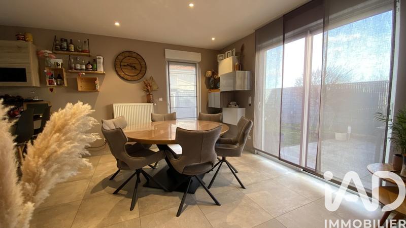 Maison - 92 m² - 4 pièces