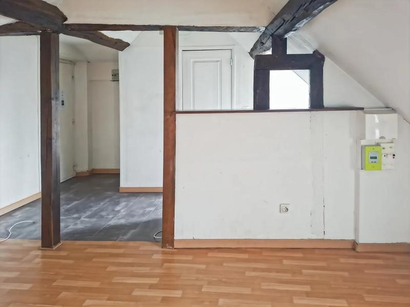 Studio - 15 m² - 1 pièce
