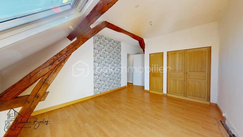 Maison jumelée - 106 m² - 4 pièces