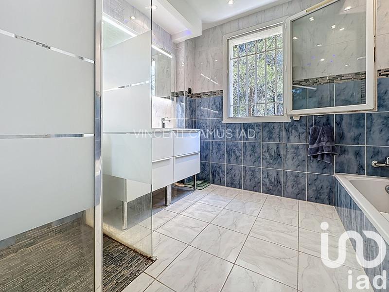 Maison - 188 m² - 5 pièces