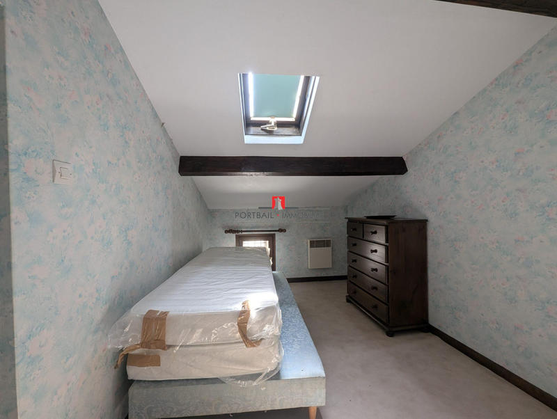 Maison - 140 m² - 4 pièces