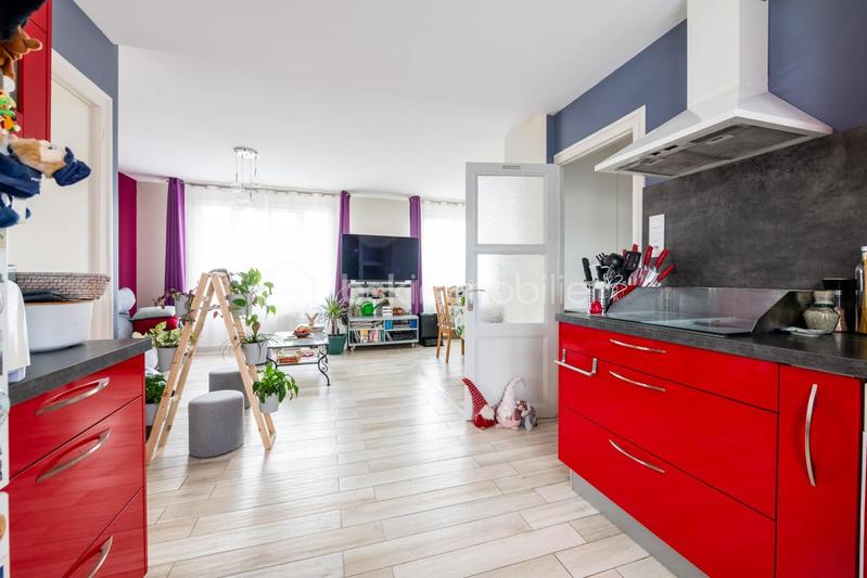 Maison - 102 m² - 5 pièces