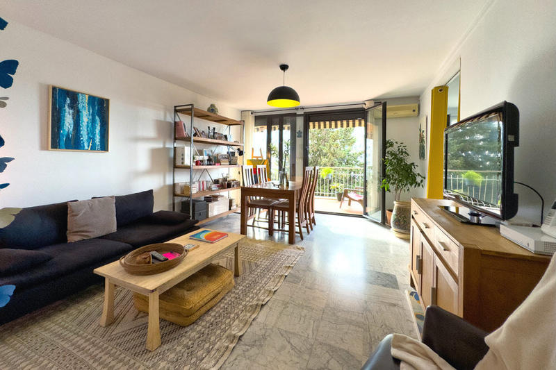 Appartement - 79 m² - 4 pièces