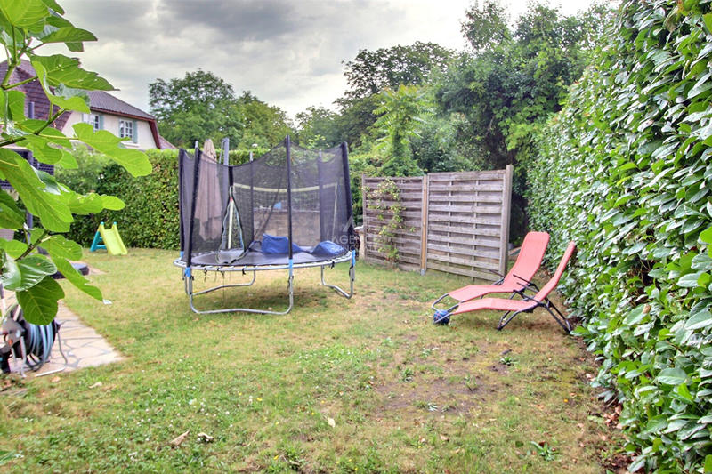 Maison - 180 m² - 8 pièces