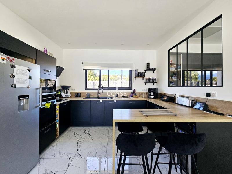 Villa - 136 m² - 5 pièces