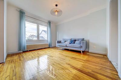 Maison - 81 m² - 4 pièces