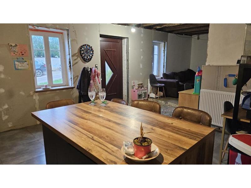 Maison - 92 m² - 4 pièces