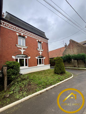 Maison - 192 m² - 6 pièces