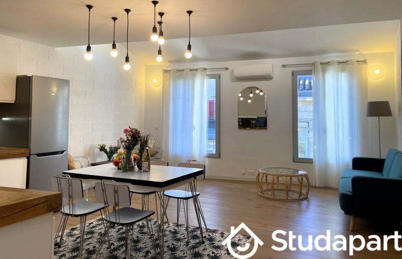 Maison d'architecte - 85 m² - 4 pièces