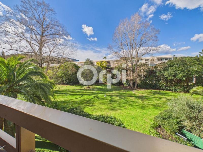 Appartement - 83 m² - 3 pièces