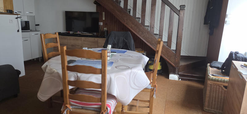 Maison - 101 m² - 6 pièces