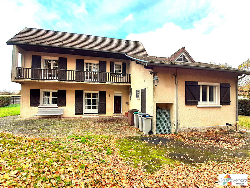 Maison - 176 m² - 6 pièces