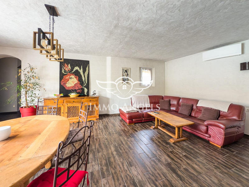 Maison - 134 m² - 5 pièces