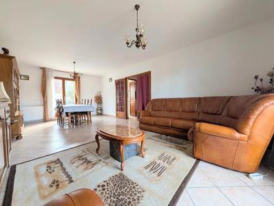 Maison - 140 m² - 7 pièces