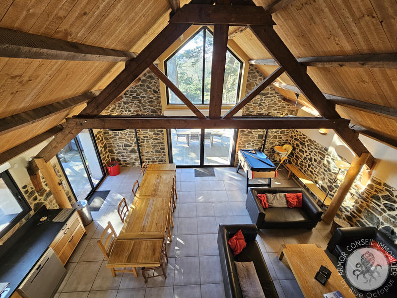 Maison - 105 m² - 5 pièces