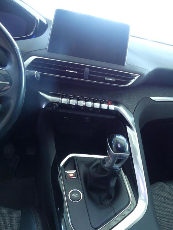 Peugeot 3008 2018 - Diesel Boîte manuelle II 1.5 Bluehdi 130 s&amp;S Allure
