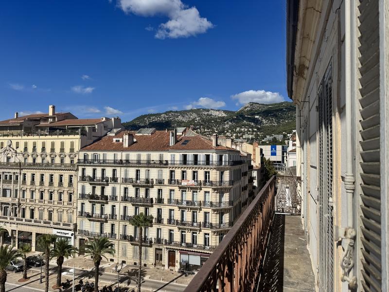 Appartement - 140 m² - 7 pièces