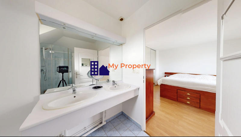 Maison - 122 m² - 5 pièces